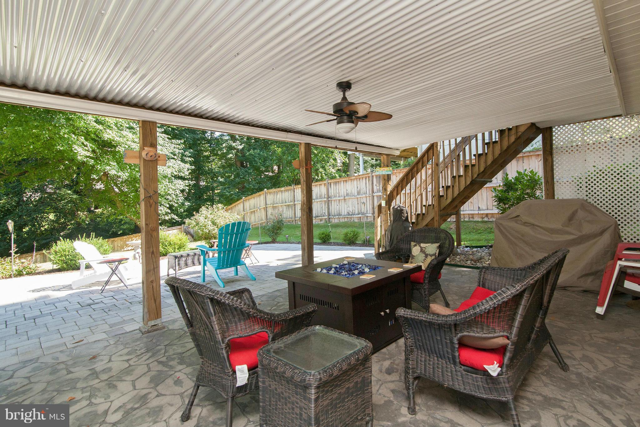 12317 Pueblo Road Gaithersburg, MD 20878 - Photo 25 of 30 Exterior (Rear)