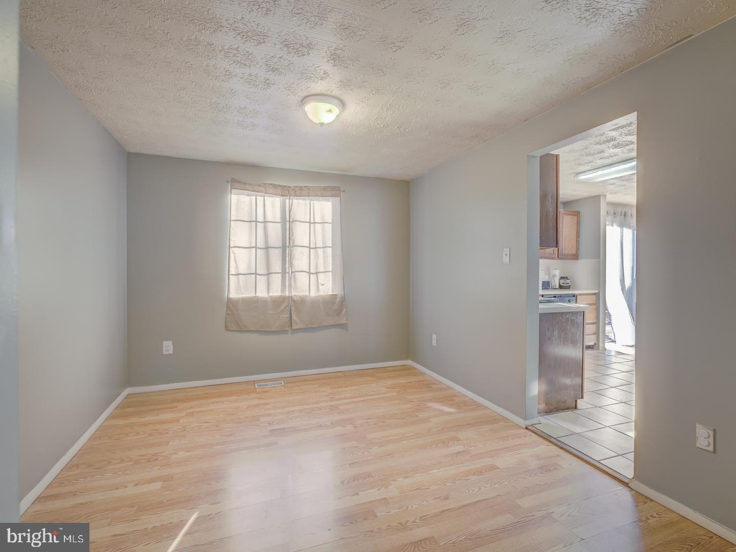 8607 Tupelo Avenue Laurel, MD 20708 - Photo 20 of 58 Gallery Image 20