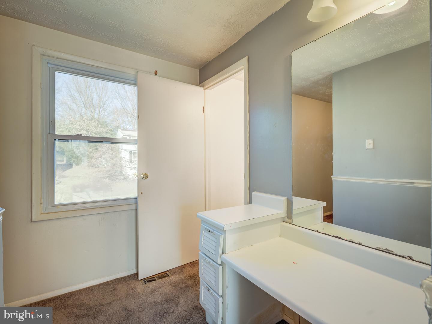 8607 Tupelo Avenue Laurel, MD 20708 - Photo 37 of 58 Gallery Image 37