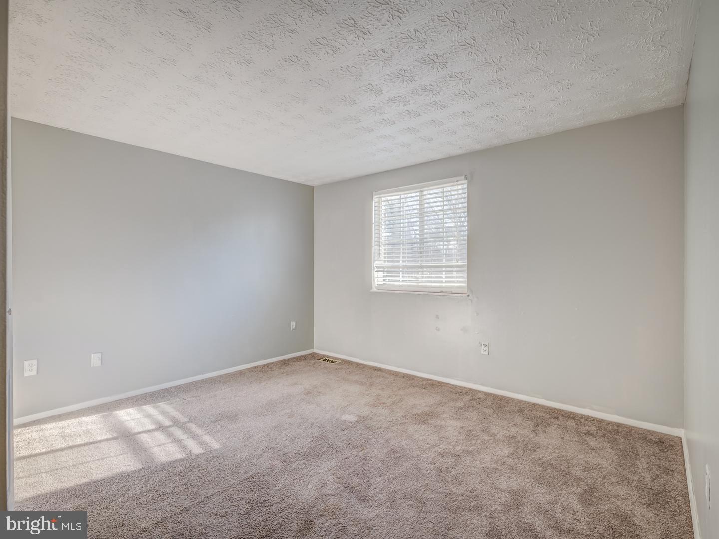 8607 Tupelo Avenue Laurel, MD 20708 - Photo 42 of 58 Gallery Image 42
