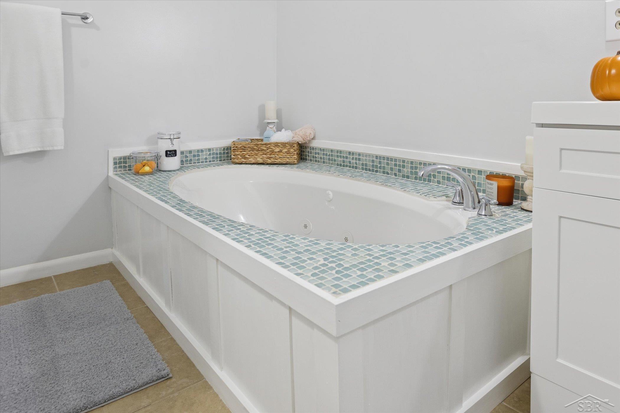 7165 Hospital Road Freeland, MI 48623 - Photo 22 of 83