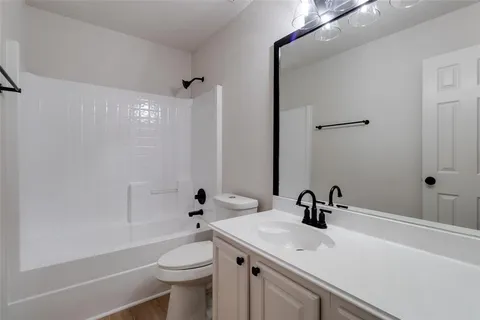 $288,000 | 5005 Button Willow Drive, Fort Worth, TX 76123