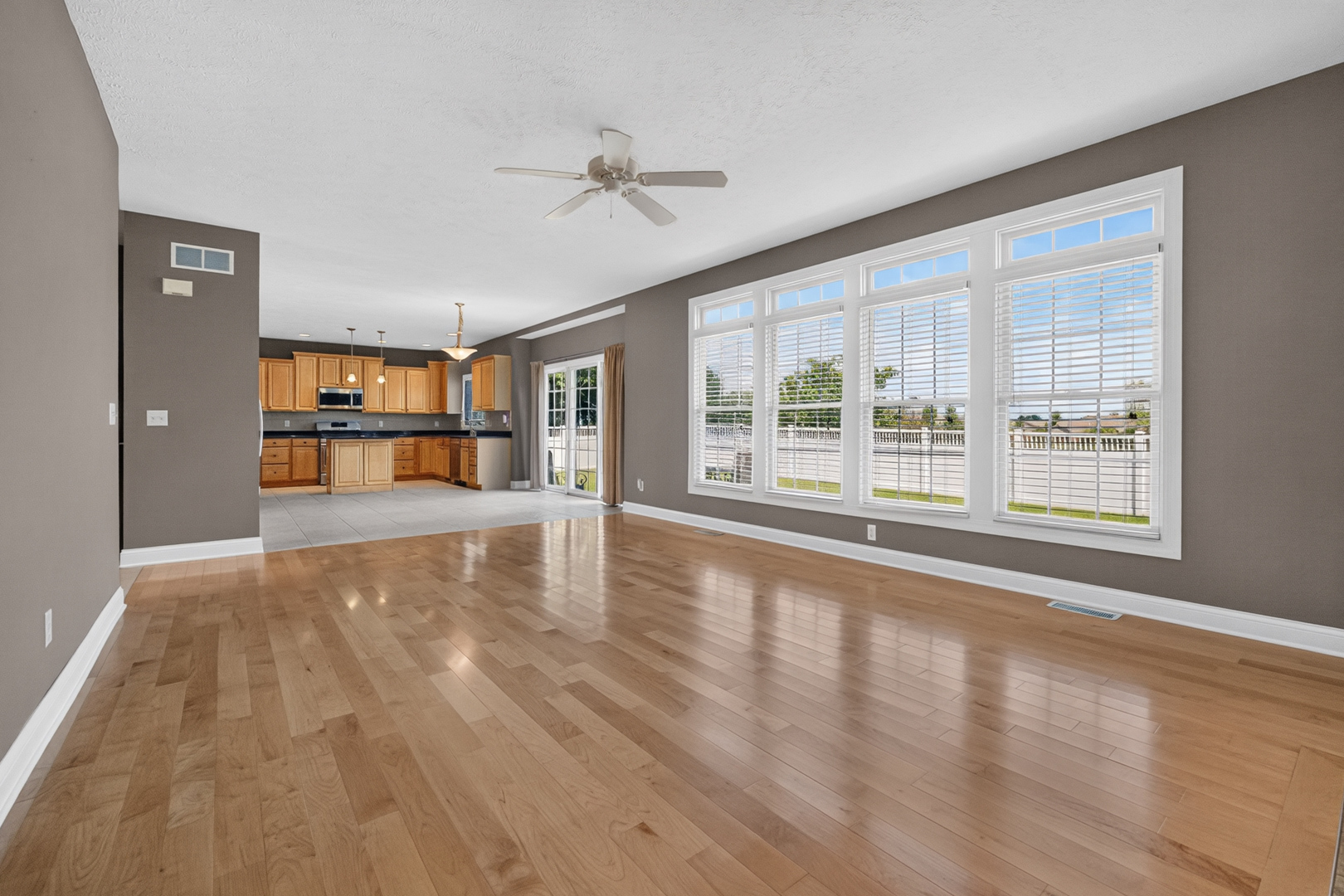 1718 Pfitzer Road Normal, IL 61761 - Photo 18 of 68 Gallery Image 18
