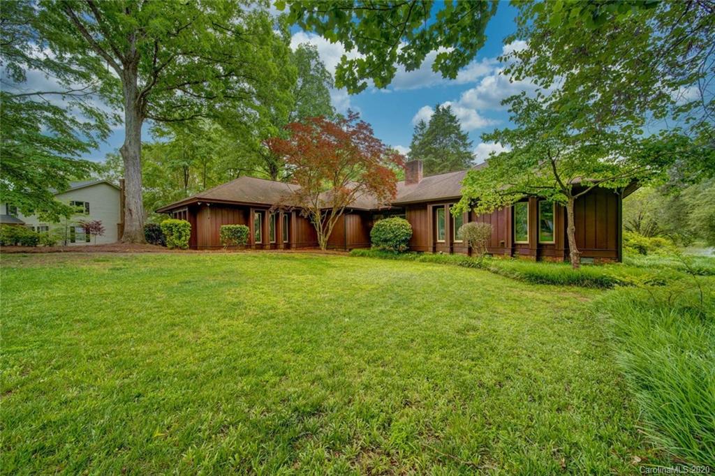 6209 Dovefield Road Charlotte, NC 28277 - Photo 4 of 44 Gallery Image 4
