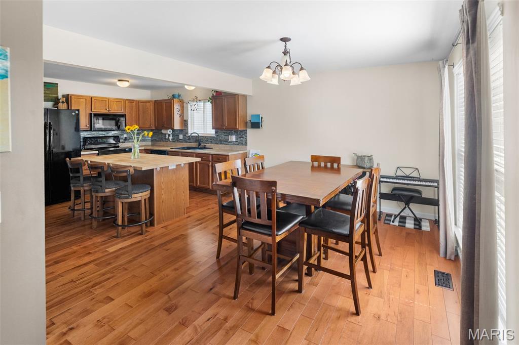 248 Harmony Ridge Drive Belleville, IL 62220 - Photo 9 of 52