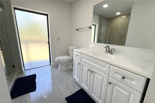 $3,350 | 3767 Golden Gate Boulevard East, Naples, FL 34120