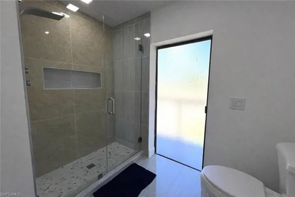 $3,350 | 3767 Golden Gate Boulevard East, Naples, FL 34120