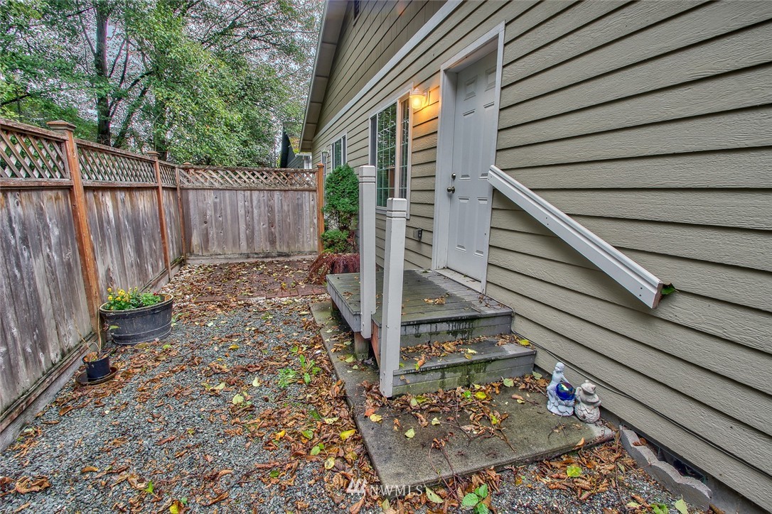 883 Cook Road Sedro-Woolley, WA 98284 - Photo 17 of 18