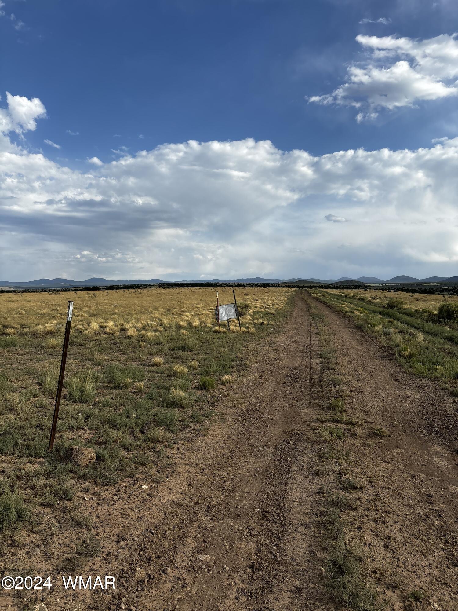 3232 North 3232 Concho, AZ 85924 - Photo 4 of 4 Country Road
