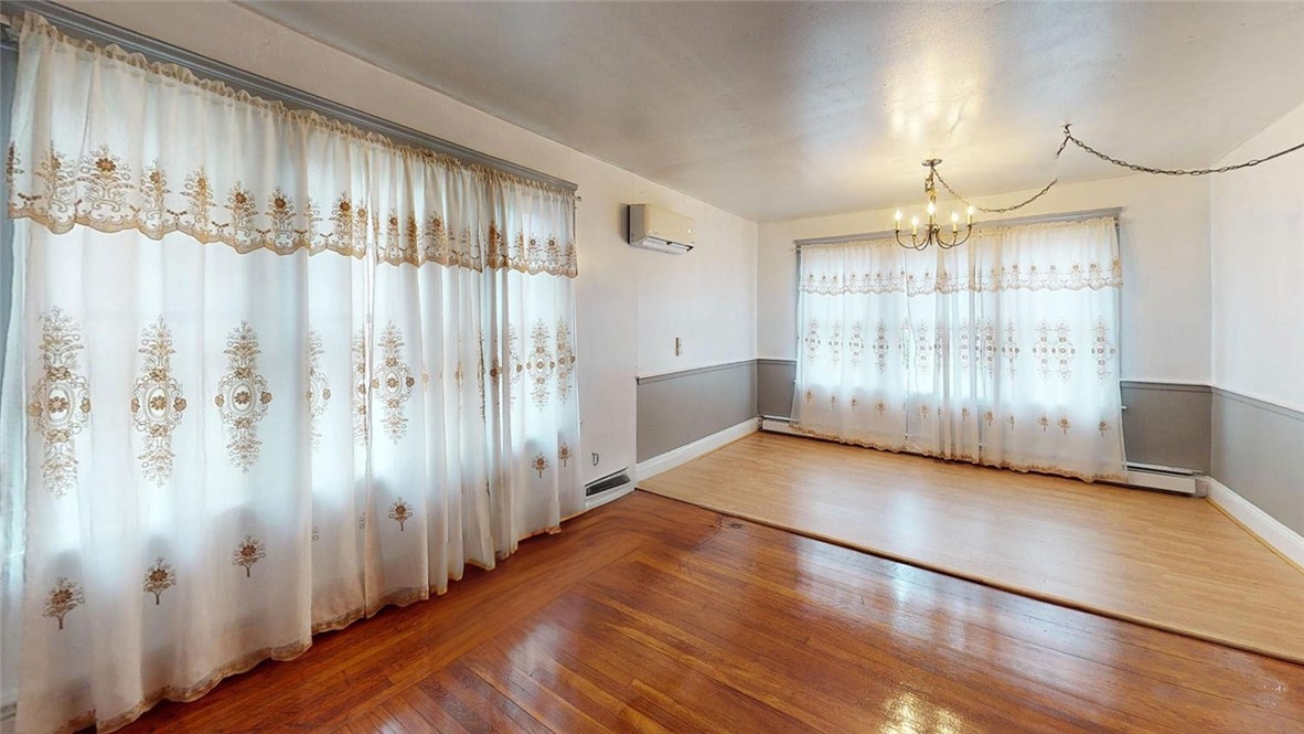 18 Harding Avenue Cranston, RI 02905 - Photo 7 of 32