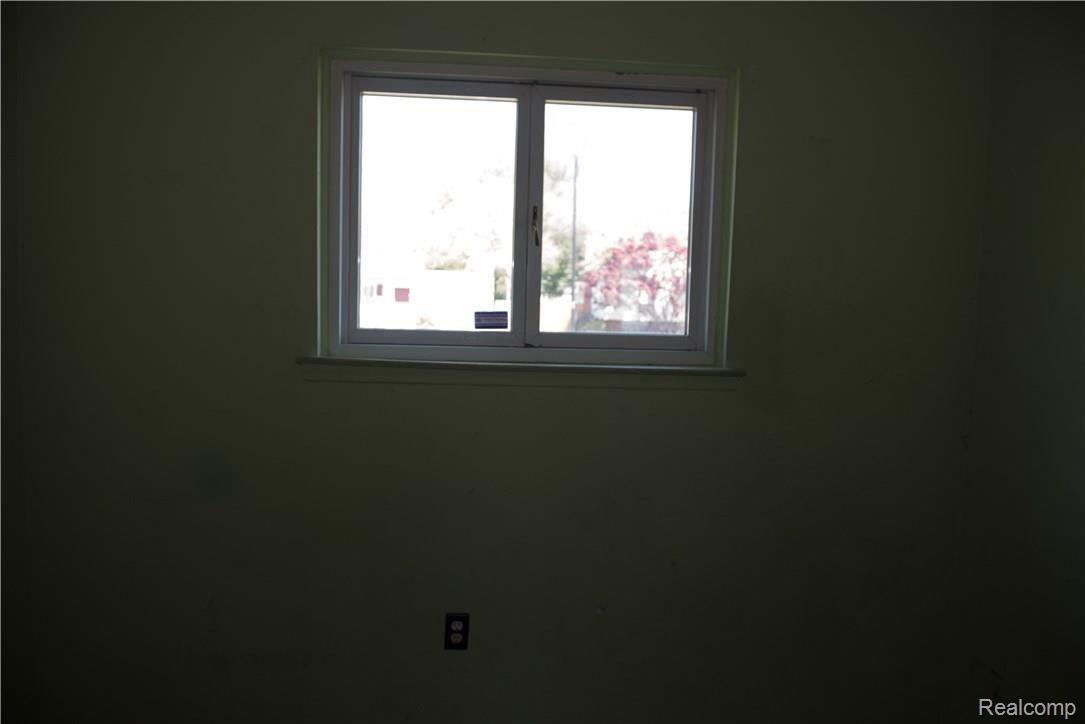 2374 Ravinewood Ypsilanti, MI 48198 - Photo 62 of 79 Ravinewood 65.jpg