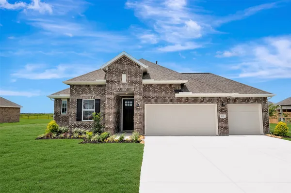 $400,000 | 221 Dunovant Drive, Sealy, TX 77474