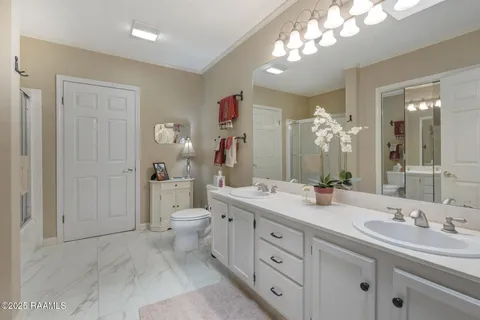 $450,000 | 2312 West St Mary Boulevard, Lafayette, LA 70506