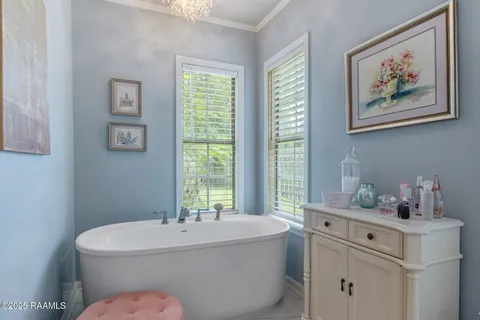 $450,000 | 2312 West St Mary Boulevard, Lafayette, LA 70506