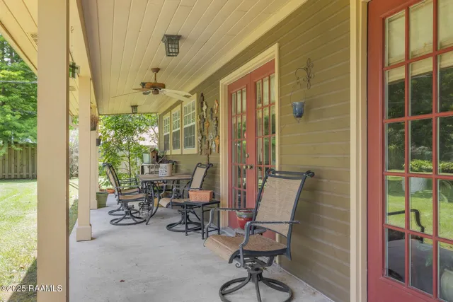 $425,000 | 2312 West St Mary Boulevard, Lafayette, LA 70506