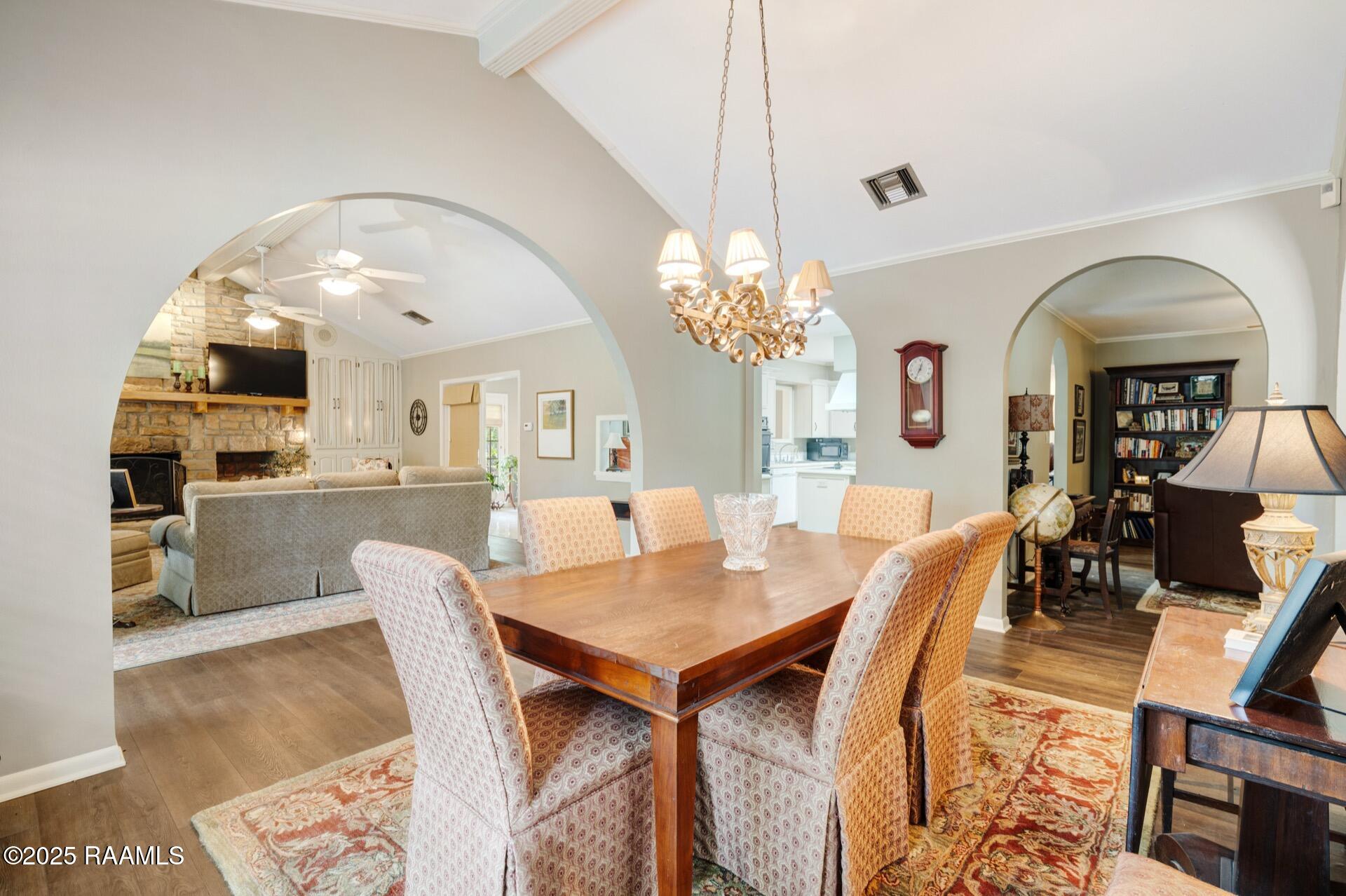 2312 West St Mary Boulevard Lafayette, LA 70506 - Photo 8 of 29 2312 W St Mary-8