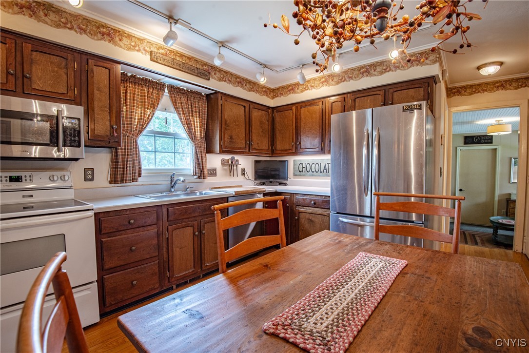 1727 North George Street Rome, NY 13440 - Photo 22 of 39