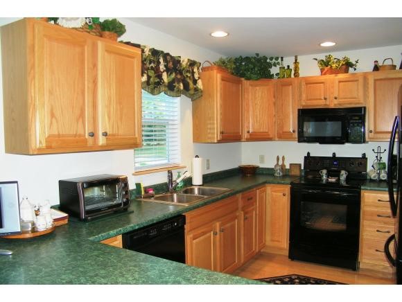 4 Bow Center Road, Unit I1 Bow, NH 03304 - Photo 3 of 25 Gallery Image 3