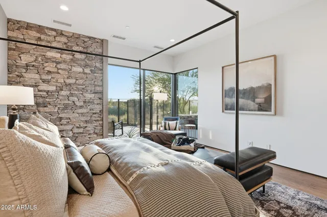 $3,988,180 | 37200 North Cave Creek Road, Unit 1018, Scottsdale, AZ 85262