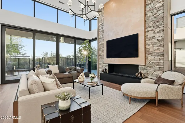 $3,988,180 | 37200 North Cave Creek Road, Unit 1018, Scottsdale, AZ 85262