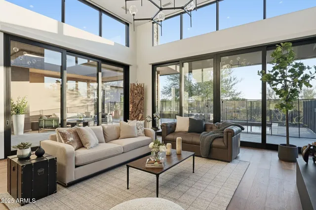 $3,988,180 | 37200 North Cave Creek Road, Unit 1018, Scottsdale, AZ 85262