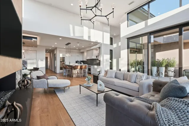 $3,988,180 | 37200 North Cave Creek Road, Unit 1018, Scottsdale, AZ 85262