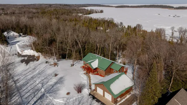 $529,900 | 2064 West View Drive Northwest, Walker, MN 56484