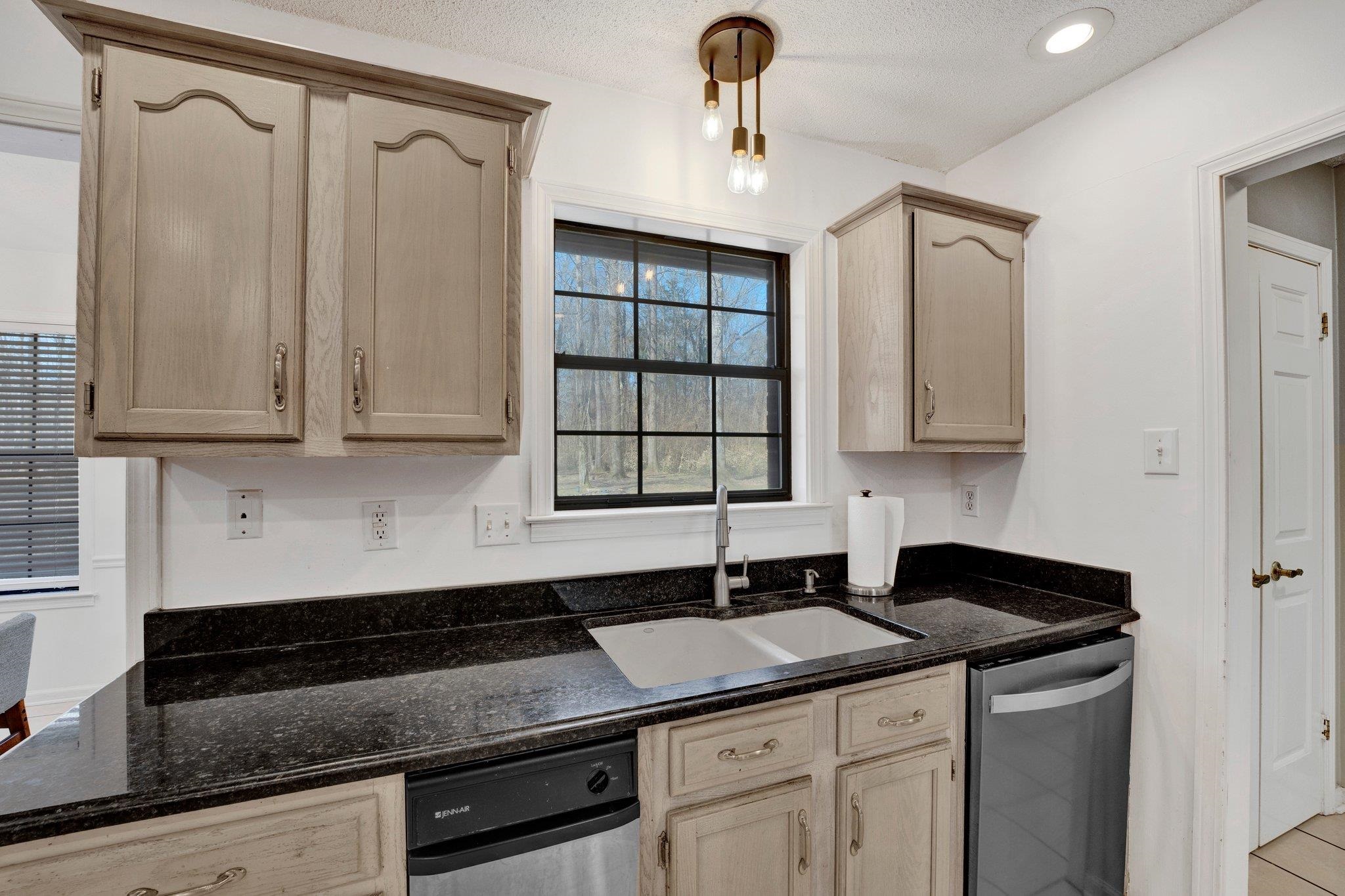 4717 Oak Road Bartlett, TN 38002 - Photo 13 of 38 Gallery Image 13