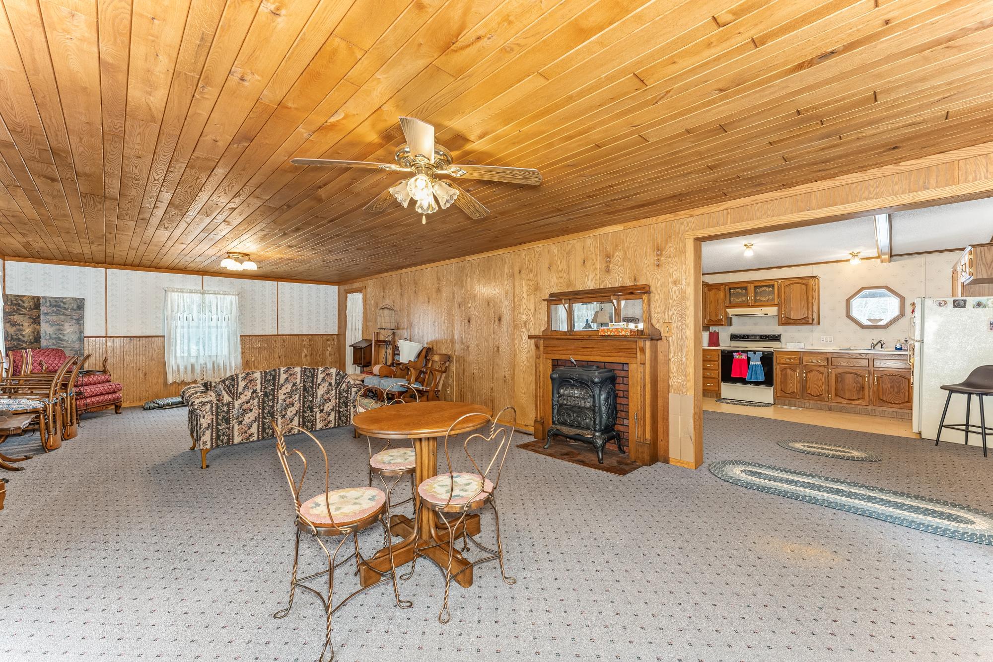 5046 Forest Lane Rhinelander, WI 54501 - Photo 12 of 40 Gallery Image 12