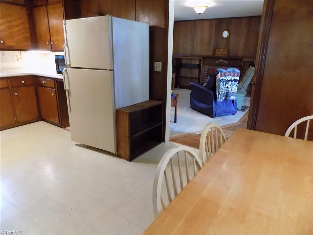 3413 Pine Valley Road High Point, NC 27265 - Photo 14 of 26