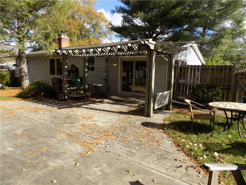 3413 Pine Valley Road High Point, NC 27265 - Photo 19 of 26 Pergola over patio