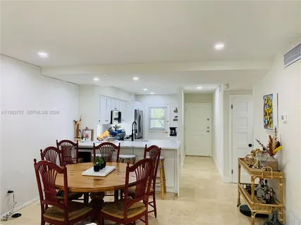 $675,000 | 6815 Edgewater Drive, Unit 105, Coral Gables, FL 33133