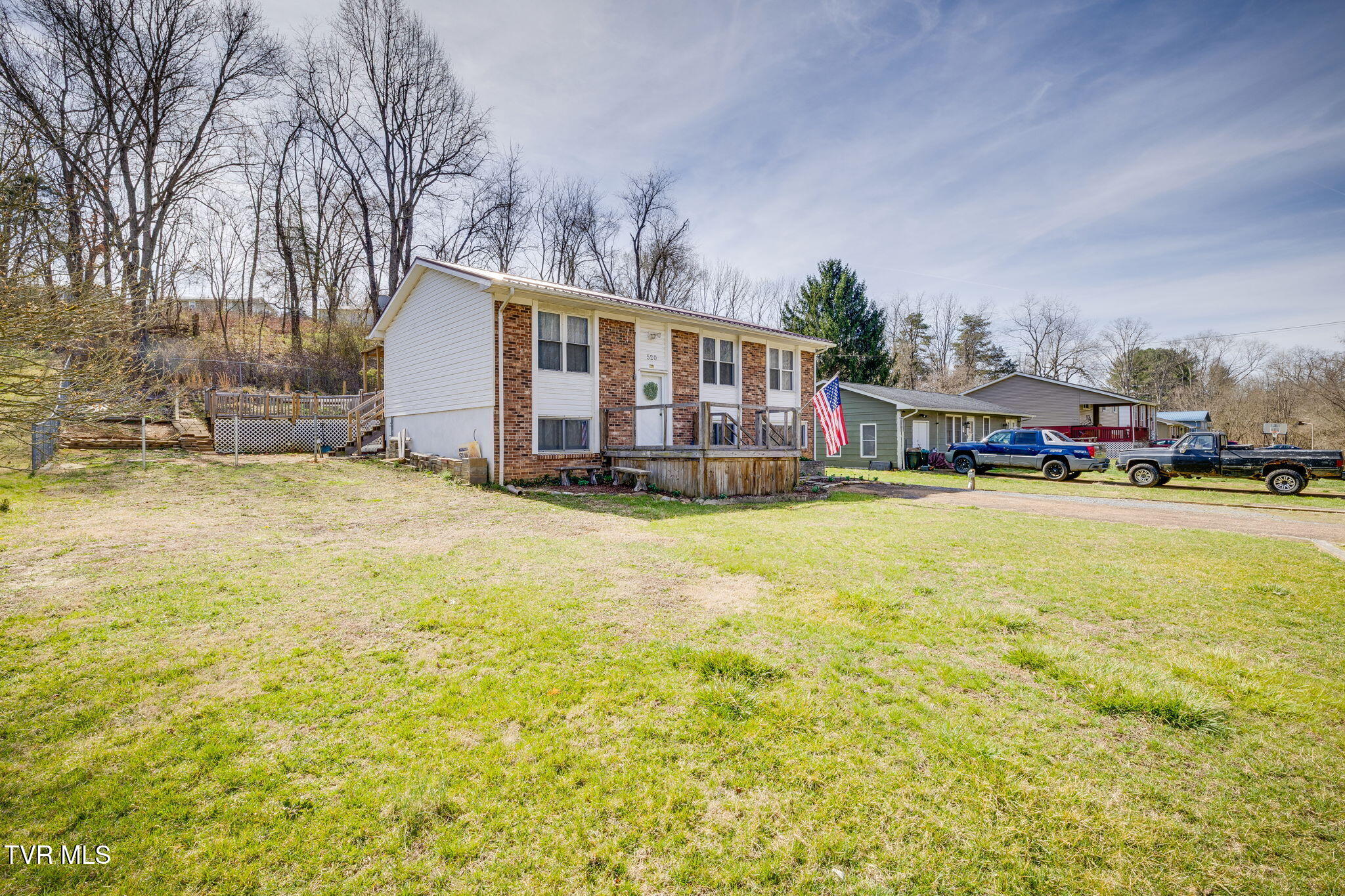 520 Silver Grove Road Bluff City, TN 37618 - Photo 29 of 30 002
