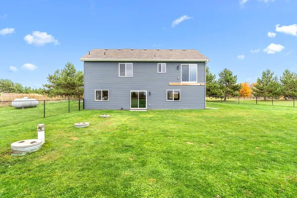 $399,900 | 1325 Carriage Hill Drive, Hinckley, MN 55037