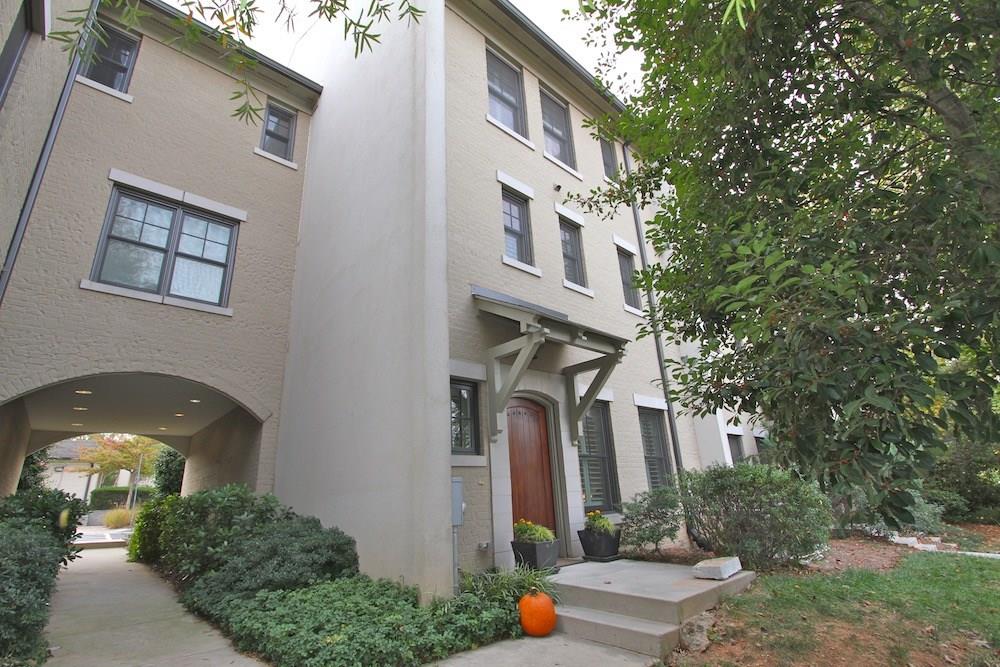 211 Knob Hills Circle Decatur, GA 30030 - Photo 1 of 1 Built in 2006, this three-level brick townhome at Knob Hill on Church offers excellent living space, a two-car garage, and newer construction finishes with lots of upgrades.