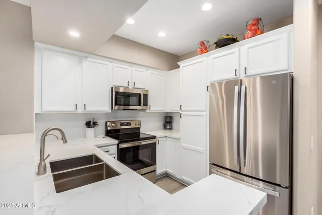 $3,000 | 3935 East Rough Rider Road, Unit 1205, Phoenix, AZ 85050