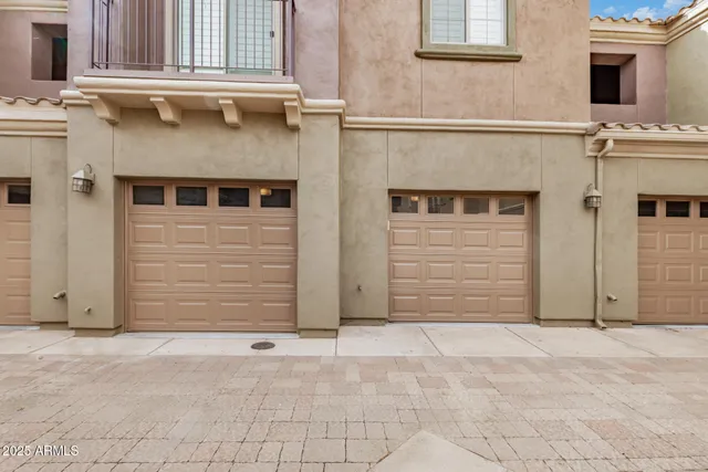 $3,000 | 3935 East Rough Rider Road, Unit 1205, Phoenix, AZ 85050