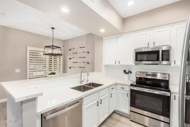 $3,000 | 3935 East Rough Rider Road, Unit 1205, Phoenix, AZ 85050