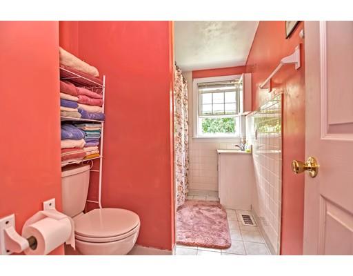 55 Lewiston Street Boston, MA 02136 - Photo 12 of 21