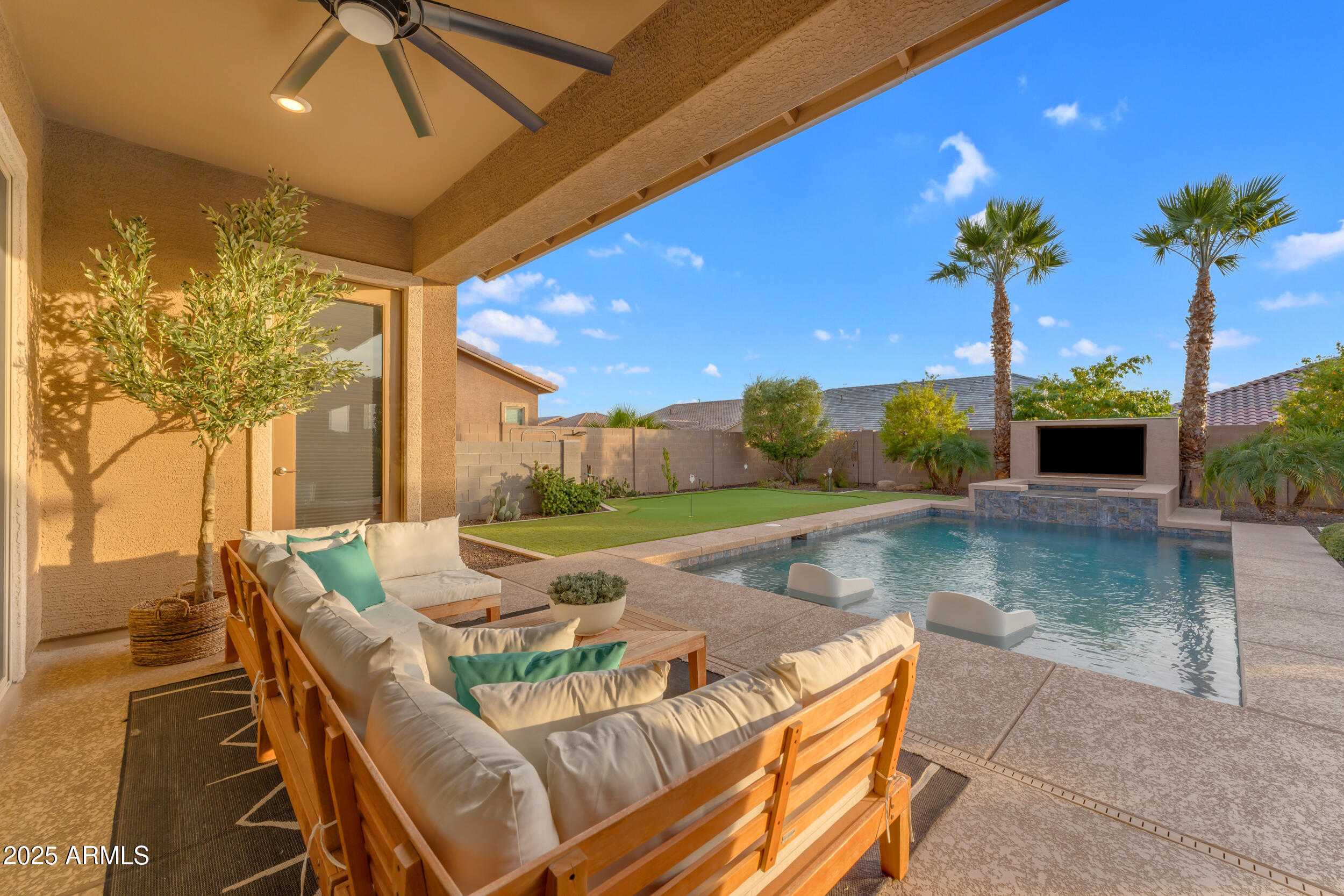 18551 West Desert Trumpet Road Goodyear, AZ 85338 - Photo 84 of 106 92_dsc03151