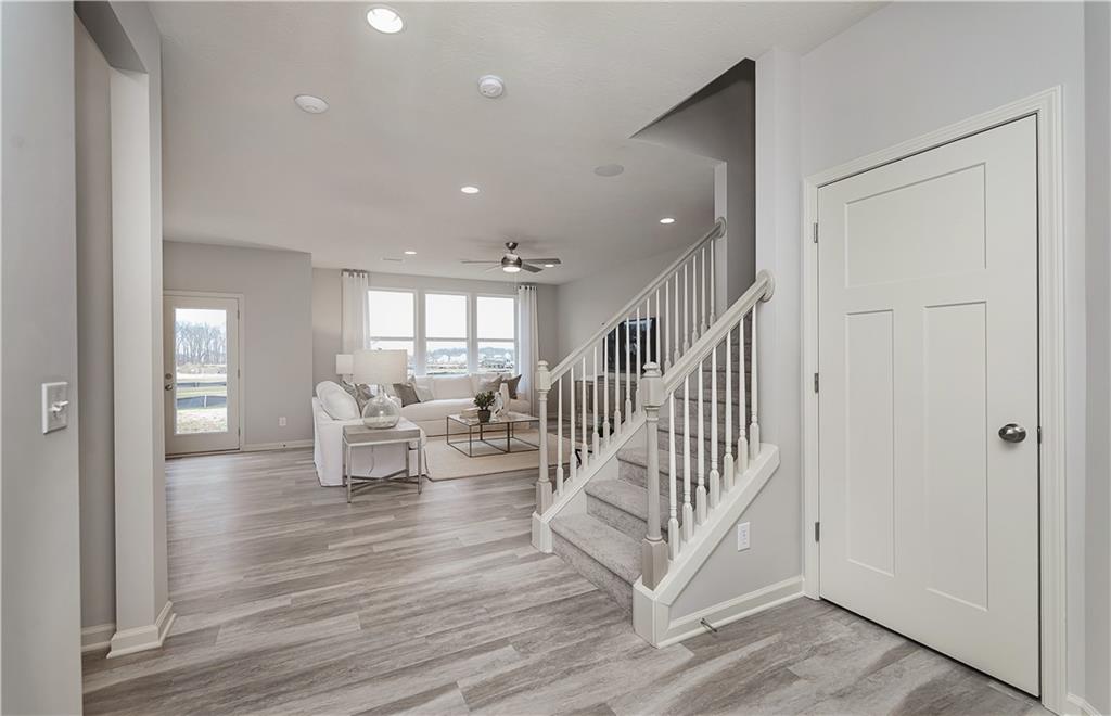 6525 Seabiscuit Road Whitestown, IN 46075 - Photo 6 of 32