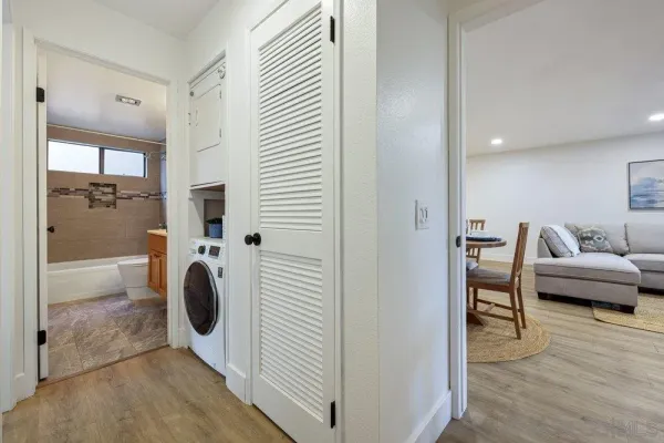 $799,000 | 8860 Villa La Jolla Drive, Unit 217, La Jolla, CA 92037