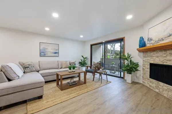 $799,000 | 8860 Villa La Jolla Drive, Unit 217, La Jolla, CA 92037