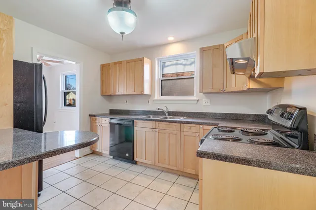 $3,600 | 10003 Portland Place, Silver Spring, MD 20901