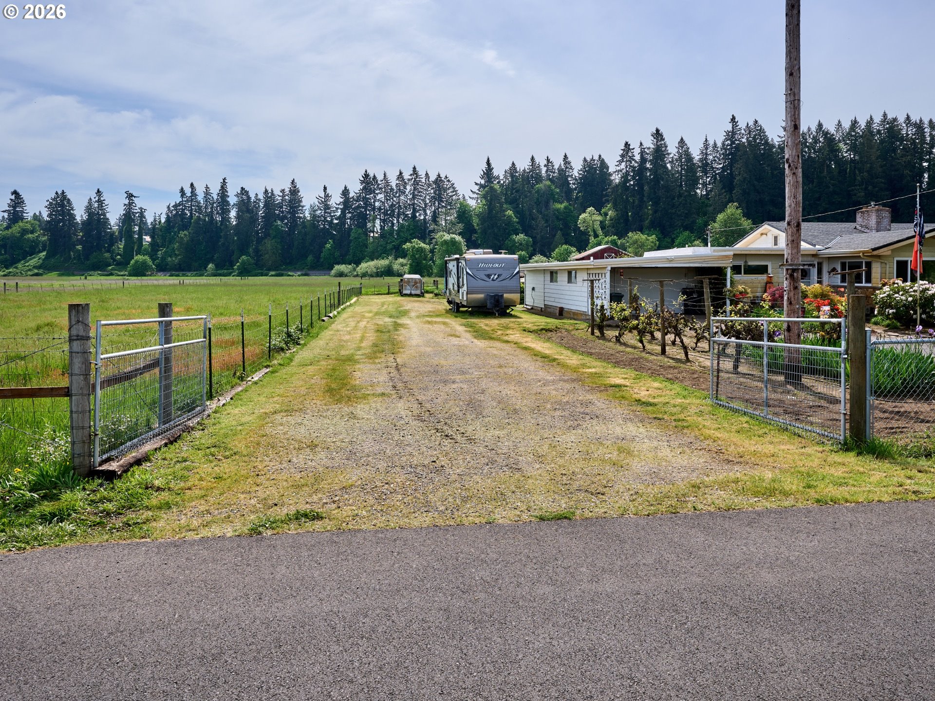 5724 South Anderson Road Aurora, OR 97002 - Photo 41 of 46 Gallery Image 41