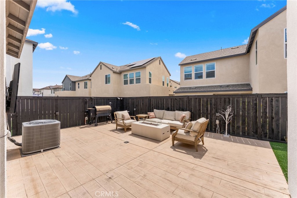 1675 Whitmore Loop Chula Vista, CA 91913 - Photo 20 of 23 Gallery Image 20