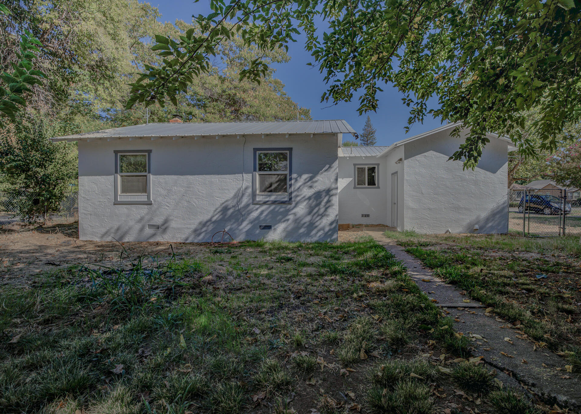 5536 Willow Road Redding, CA 96001 - Photo 28 of 30 5536WillowRd-31