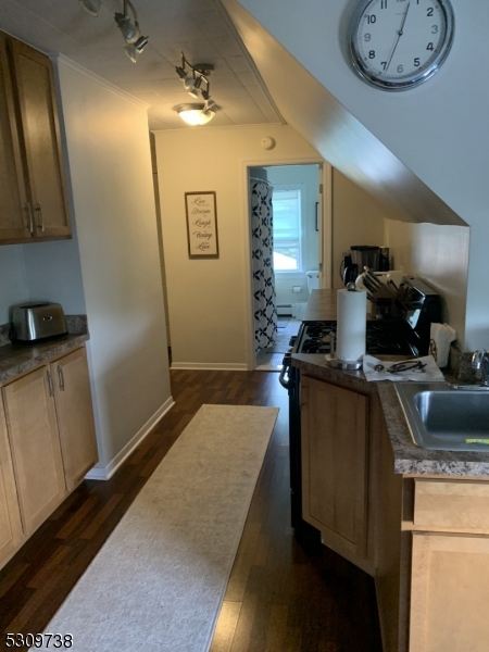 36 South Prospect Street Verona, NJ 07044 - Photo 9 of 15