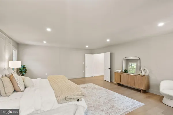 $2,475,000 | 11115 Streamview Court, Great Falls, VA 22066