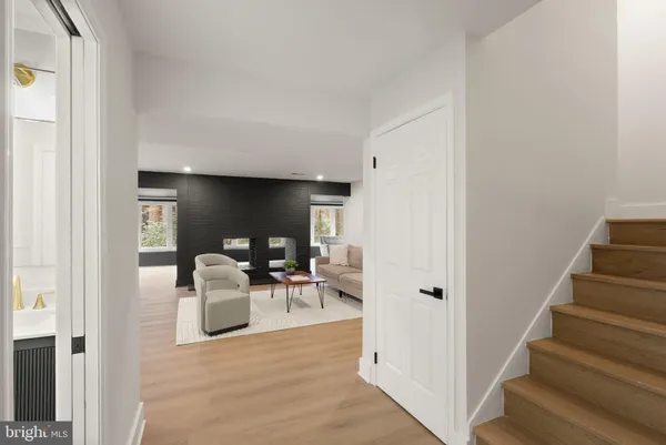 $2,475,000 | 11115 Streamview Court, Great Falls, VA 22066
